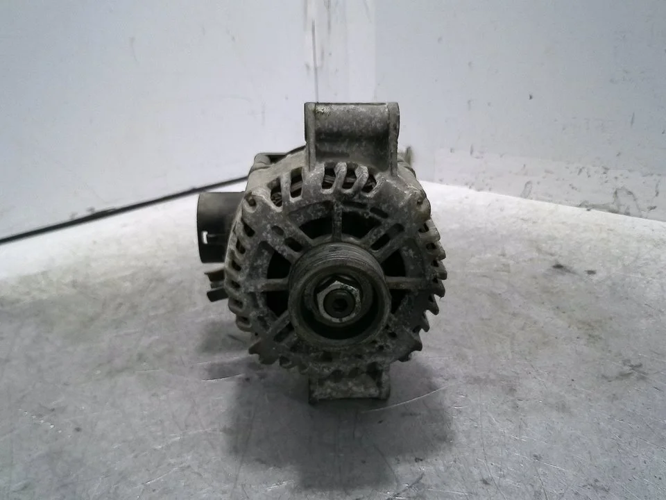 Foto de ALTERNADOR FORD MONDEO BERLINA (GE) 2.0 16V DI TD CAT (116 CV / 85 KW) referencia 1S7T10C392