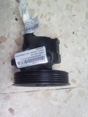 Foto de BOMBA DIRECCION RENAULT MEGANE I FASE 2 BERLINA (BA0) referencia 8200059051