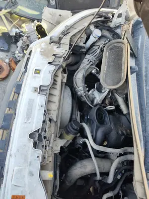 Foto de PANEL FRONTAL FORD TRANSIT CHASIS CABINA (TTG) 2.0 TDCi CAT (170 CV / 125 KW)