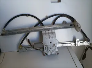 Foto de ELEVALUNAS DELANTERO DERECHO CITROEN XSARA PICASSO referencia 0130821762 foto 2