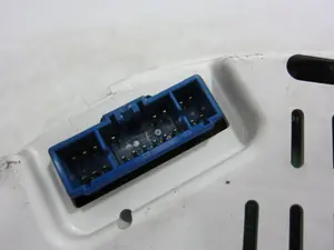 Foto de CUADRO INSTRUMENTOS KIA PICANTO (SA) 1.0 CAT (61 CV / 45 KW) referencia 77130740 foto 3