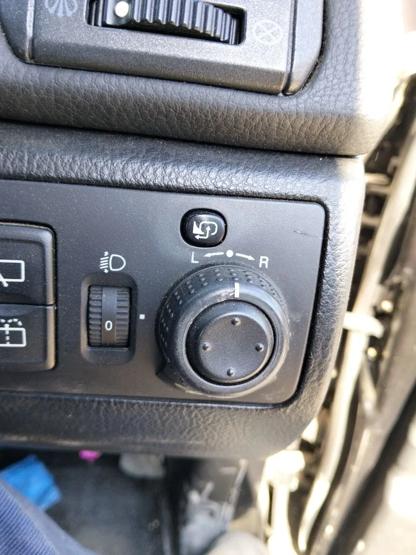 Foto de MANDO RETROVISOR SSANGYONG REXTON 2.7 Turbodiesel CAT (160 CV / 118 KW)