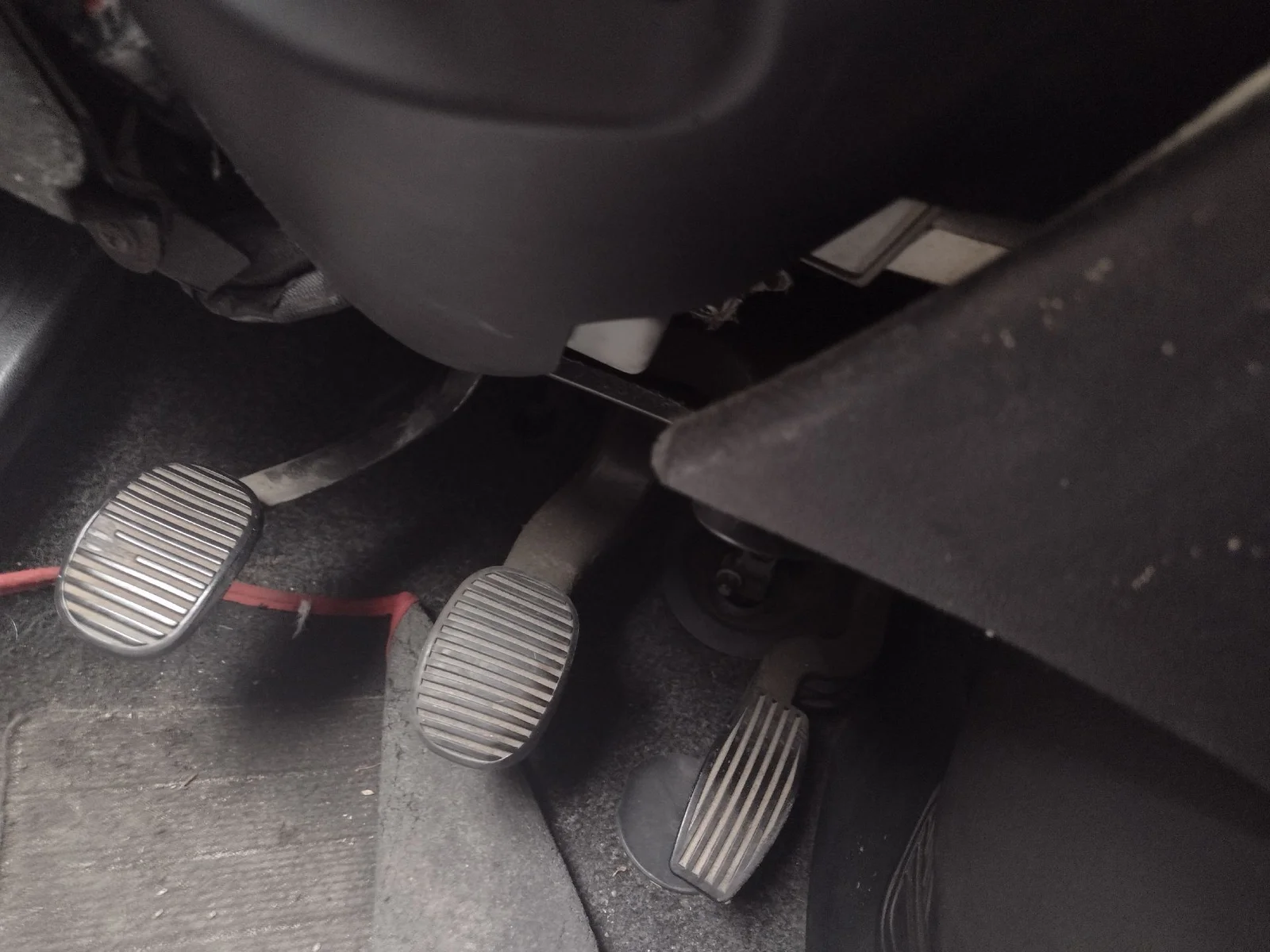 Foto de PEDAL FRENO FIAT STILO (192) 1.9 JTD CAT (116 CV / 85 KW)