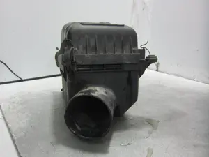 Foto de CAJA FILTRO AIRE KIA SPORTAGE (KM) 2.0 CAT (141 CV / 104 KW) referencia 281001F000 foto 2