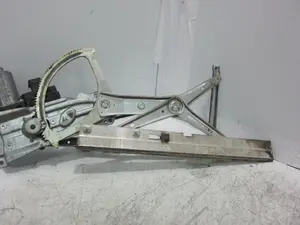 Foto de ELEVALUNAS DELANTERO DERECHO OPEL ASTRA H CARAVAN referencia 0130821989 foto 3
