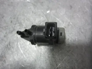 Foto de VALVULA AIRE ADICIONAL AUDI A4 AVANT (8E) referencia 1J0906283A foto 4