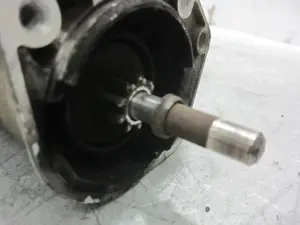 Foto de MOTOR ARRANQUE VOLKSWAGEN POLO III (6N1) referencia 085911023J foto 5