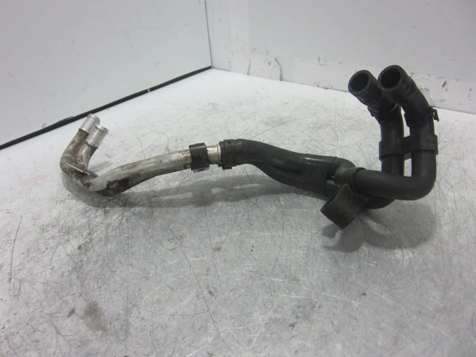 Foto de TUBO PORSCHE CAYENNE (TIPO 92A) referencia 7P6122073A
