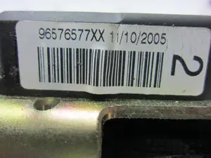 Foto de CINTURON SEGURIDAD TRASERO IZQUIERDO PEUGEOT 407 COUPÉ 2.7 HDi FAP CAT (UHZ / DT17TED4) (204 CV / 150 KW) referencia 96576577XX foto 2