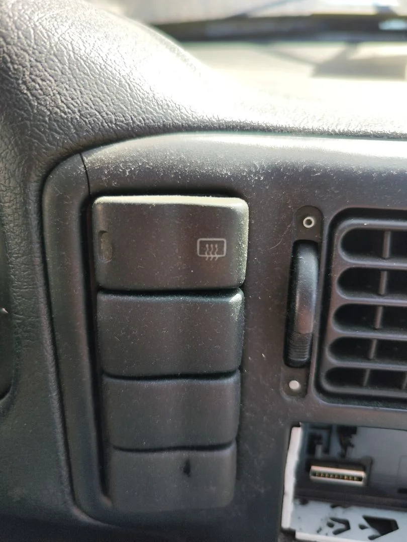 Foto de INTERRUPTOR SEAT IBIZA (6K1) 1.4 (60 CV / 44 KW)
