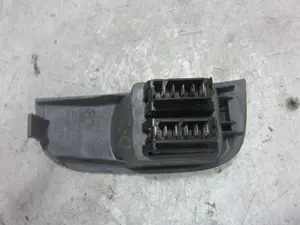 Foto de MANDO ELEVALUNAS DELANTERO IZQUIERDO RENAULT MEGANE I FASE 2 BERLINA (BA0) 1.9 dTi Diesel (80 CV / 59 KW) referencia 429998 foto 3