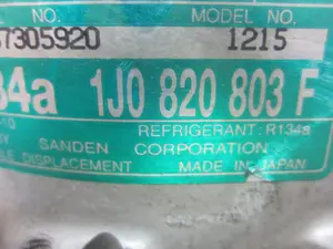 Foto de COMPRESOR AIRE ACONDICIONADO SEAT IBIZA (6K1) referencia 1JO820803F foto 4