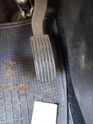 Foto de POTENCIOMETRO PEDAL PEUGEOT 207 1.4  (73 CV / 54 KW)