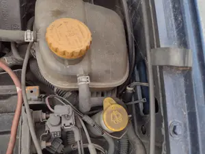 Foto de DEPOSITO LIMPIA OPEL ASTRA G BERLINA 2.2 16V DTI CAT (Y 22 DTR / L50) (125 CV / 92 KW) referencia 90589332