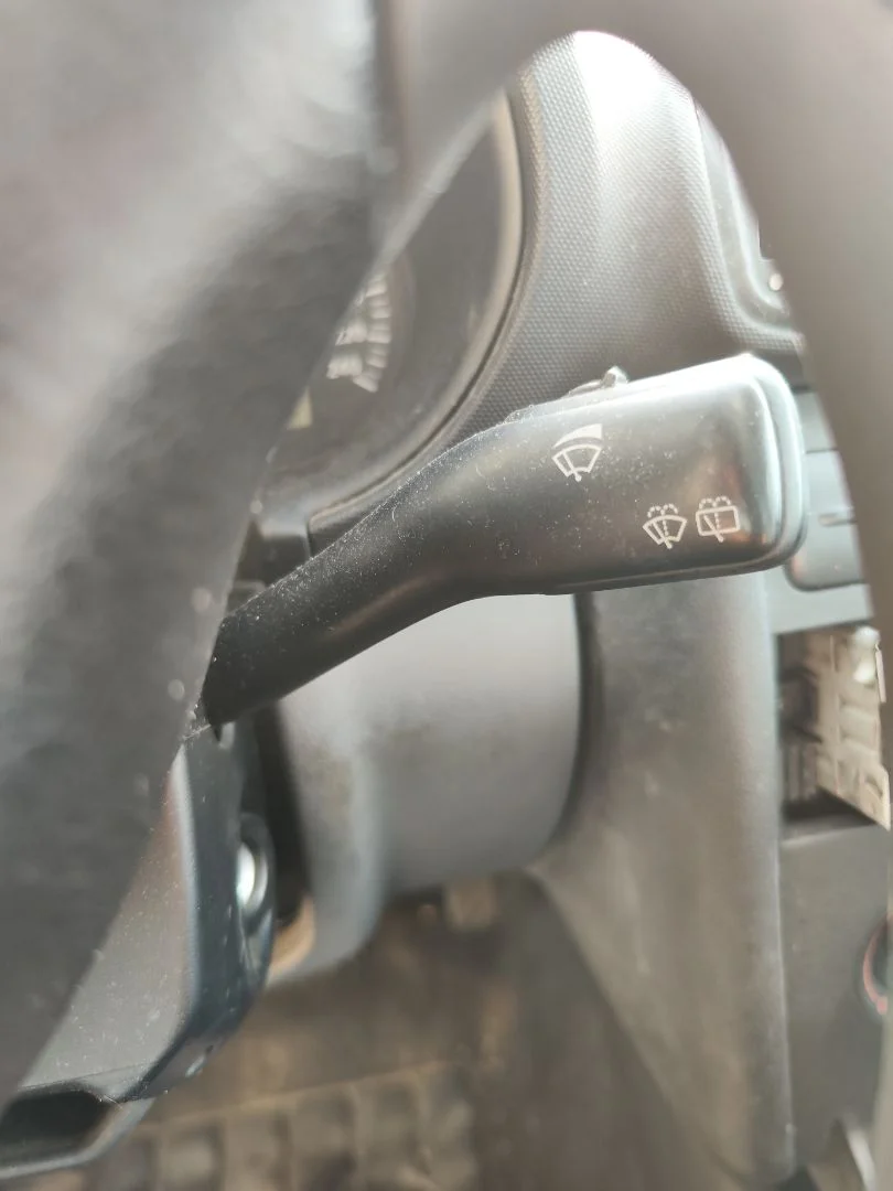 Foto de MANDO LIMPIA SEAT LEON (1M1) 1.6 (101 CV / 74 KW)