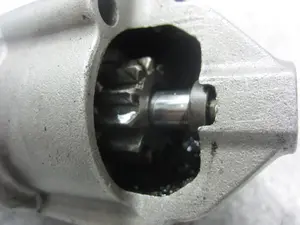 Foto de MOTOR ARRANQUE NISSAN KUBISTAR (X76) 1.5 dCi Turbodiesel CAT (82 CV / 60 KW) referencia M0T91581 foto 4