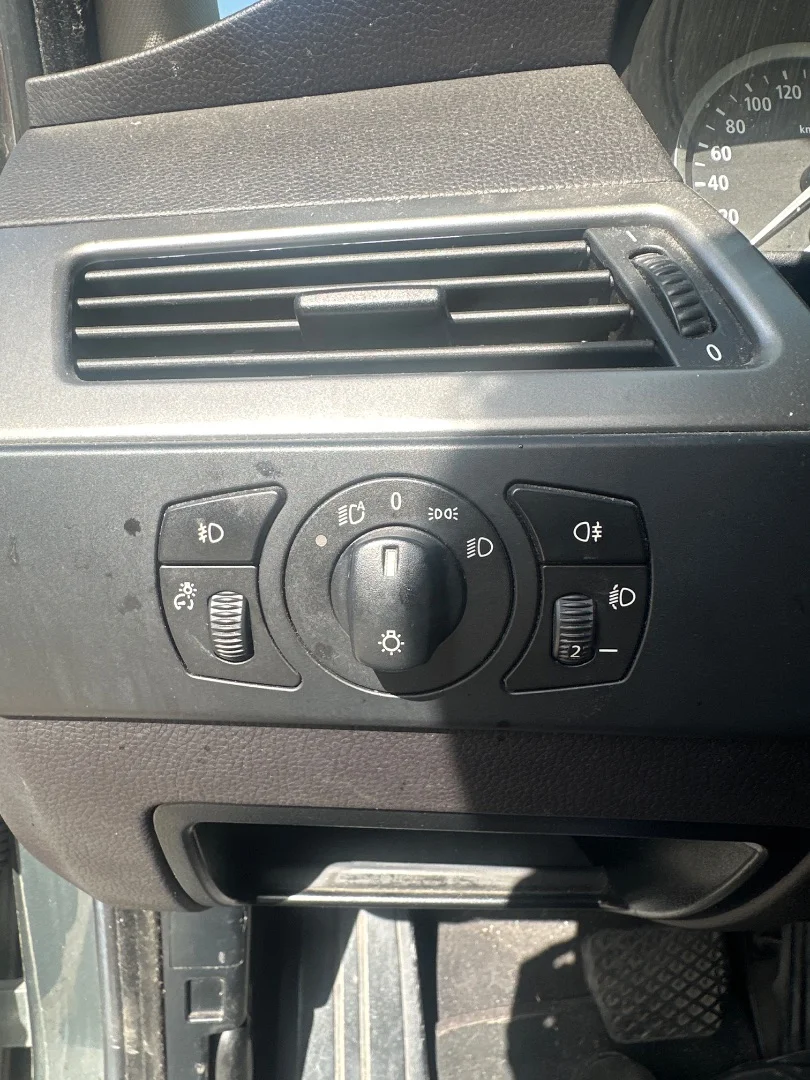 Foto de MANDO LUCES BMW SERIE 5 BERLINA (E60) 3.0 24V CAT (231 CV / 170 KW) referencia 61316983295