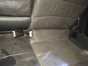 Foto de ENGANCHE CINTURON TRASERO CENTRAL AUDI ALLROAD QUATTRO QUATTRO (4B5)