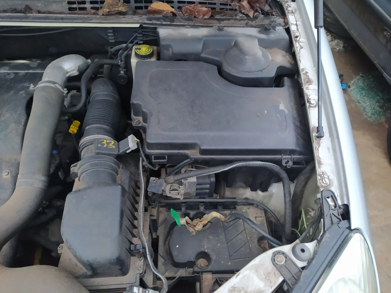 Foto de CAJA PRECALENTAMIENTO CITROEN C5 BERLINA 2.0 HDi (109 CV / 80 KW)