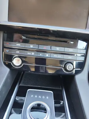 Foto de MANDO CALEFACCION / AIRE ACONDICIONADO JAGUAR F-PACE 3.0 V6 Diesel CAT (301 CV / 221 KW) referencia JX6318C858AMB