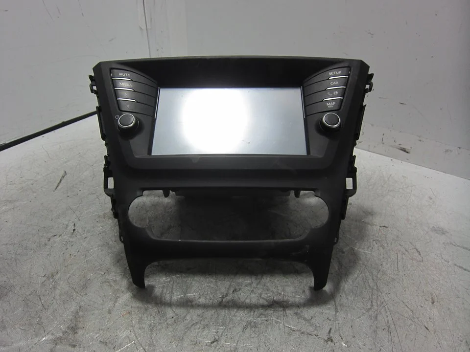 Foto de SISTEMA NAVEGACION GPS TOYOTA AVENSIS CROSS SPORT (T27) 1.8 16V CAT (147 CV / 108 KW) referencia 8614005200