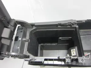 Foto de APOYABRAZOS CENTRAL LEXUS RX (GGL1/GYL1) 3.5 V6 24V CAT (249 CV / 183 KW) referencia 8217648080 foto 5