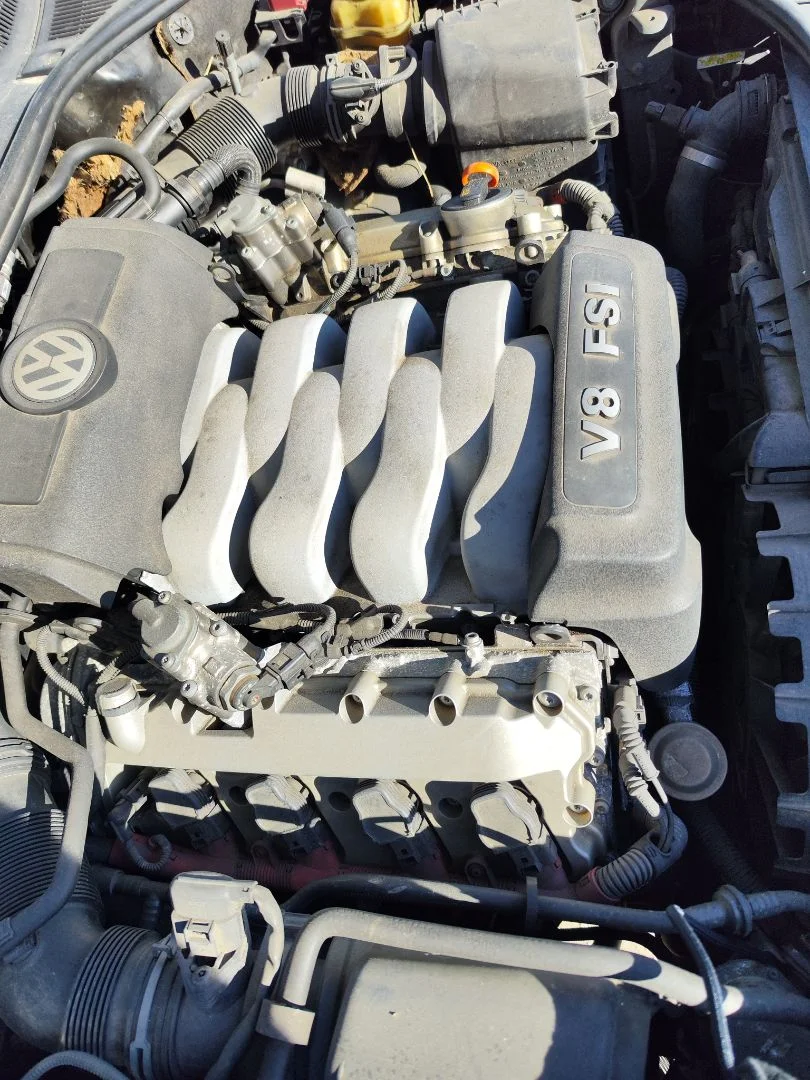 Foto de MOTOR COMPLETO VOLKSWAGEN TOUAREG (7L6) 4.2 V8 32V FSI (350 CV / 257 KW) referencia BAR