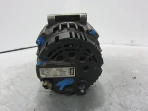 Foto de ALTERNADOR RENAULT SCENIC RX4 (JA0) 2.0 16V (139 CV / 102 KW) referencia 8200030635 foto 6