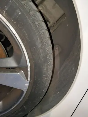 Foto de PASO RUEDA TRASERO DERECHO PEUGEOT 308