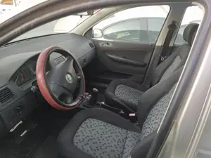 Foto de ELEVALUNAS DELANTERO DERECHO SKODA FABIA (6Y2/6Y3) 1.4 TDI (69 CV / 51 KW) referencia 6Y1837462
