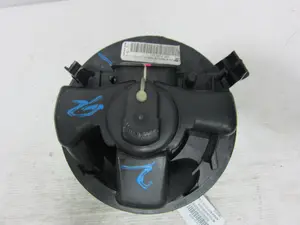 Foto de MOTOR CALEFACCION NISSAN NOTE (E11E) 1.4 CAT (88 CV / 65 KW) referencia F667217D foto 4