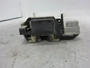 Foto de CERRADURA PUERTA TRASERA DERECHA CITROEN XSARA BERLINA 1.9 Diesel (69 CV / 51 KW) referencia 913884 foto 2