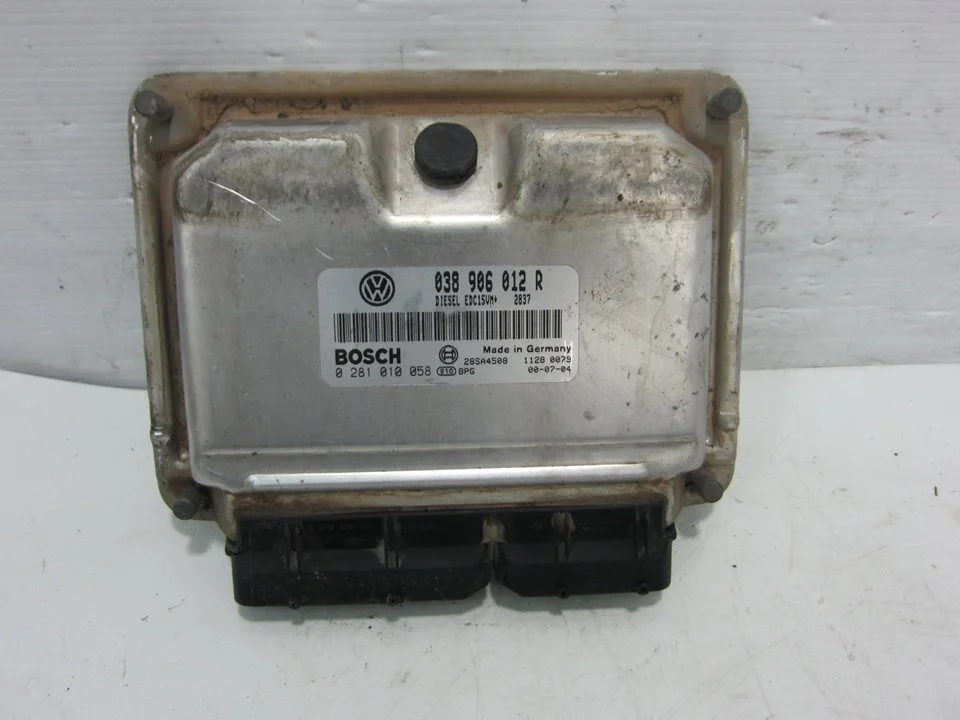 Foto de CENTRALITA MOTOR UCE SEAT LEON (1M1) referencia 0281010058