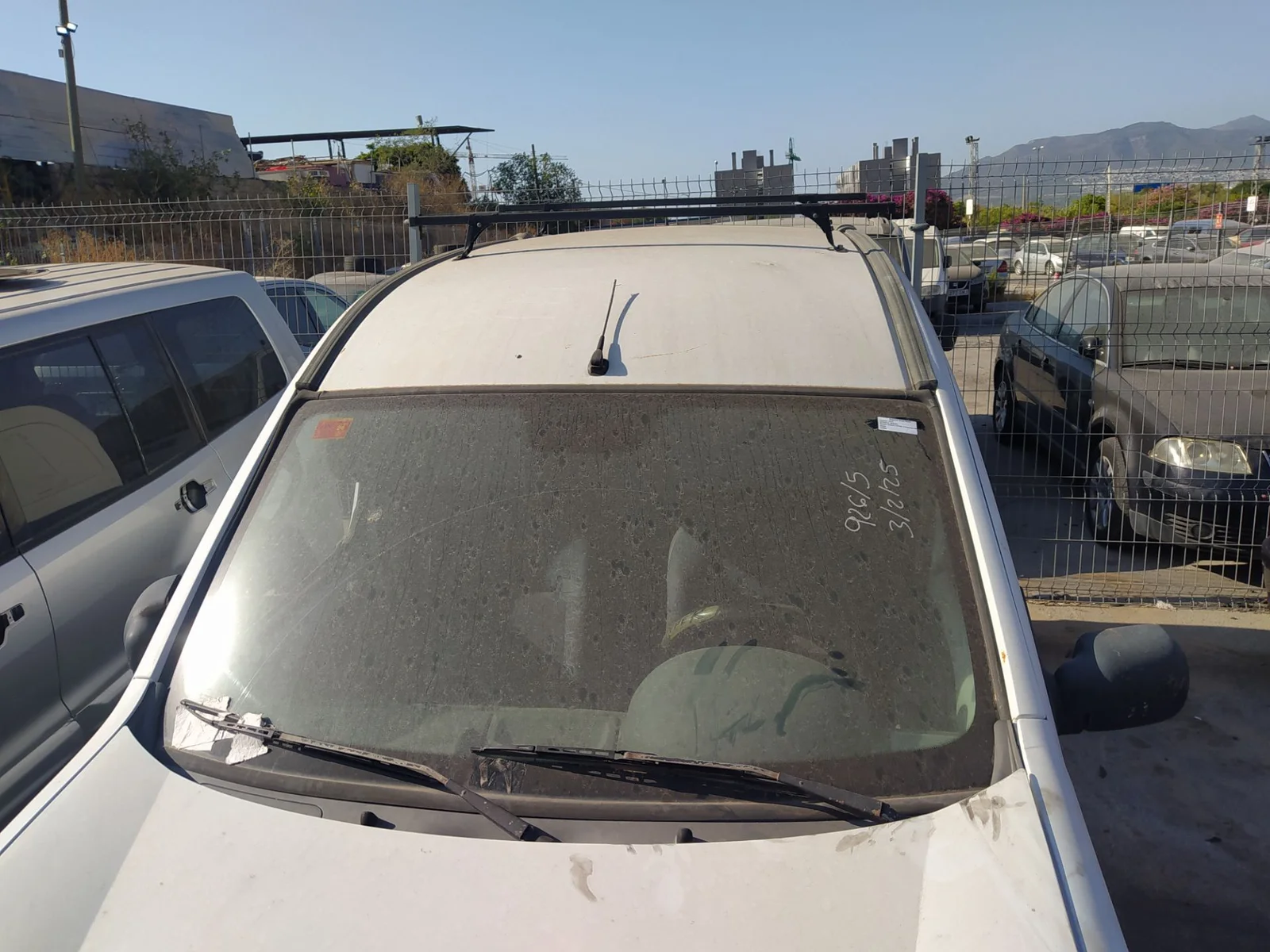 Foto de BASE DE ANTENA RENAULT KANGOO I (F/KC0) 1.5 dCi Diesel (82 CV / 60 KW)