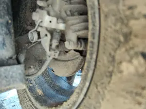 Foto de PINZA DE FRENO TRASERA DERECHA VOLKSWAGEN POLO IV (9N3) 1.9 TDI (101 CV / 74 KW)