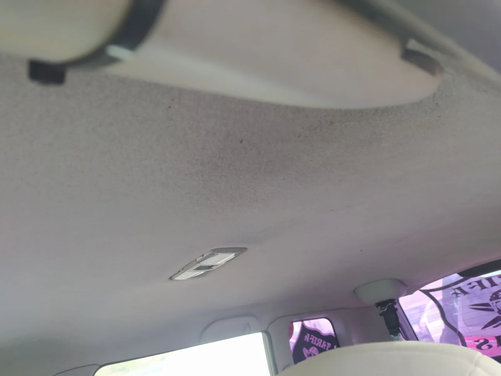 Foto de TECHO INTERIOR MITSUBISHI SPACE STAR (DG0) 1.6 CAT (98 CV / 72 KW)