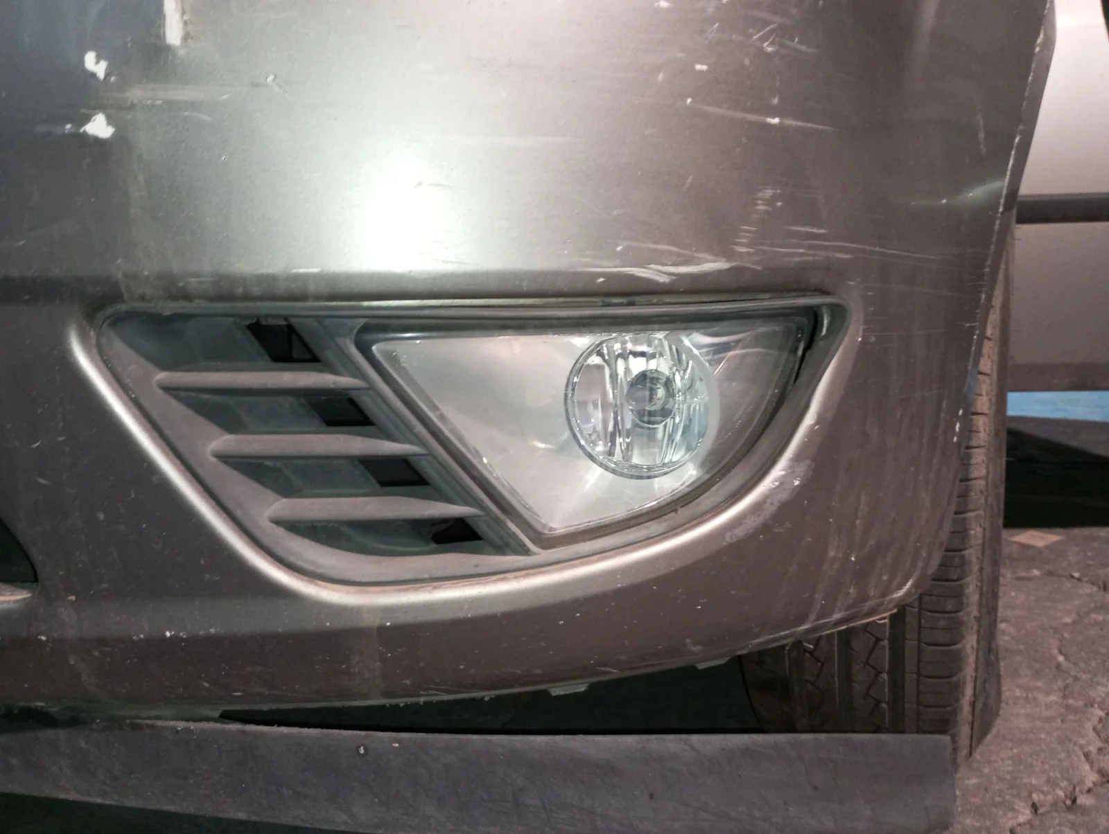 Foto de FARO ANTINIEBLA IZQUIERDO FORD FIESTA (CBK) 1.4 TDCi CAT (68 CV / 50 KW) referencia 1151755