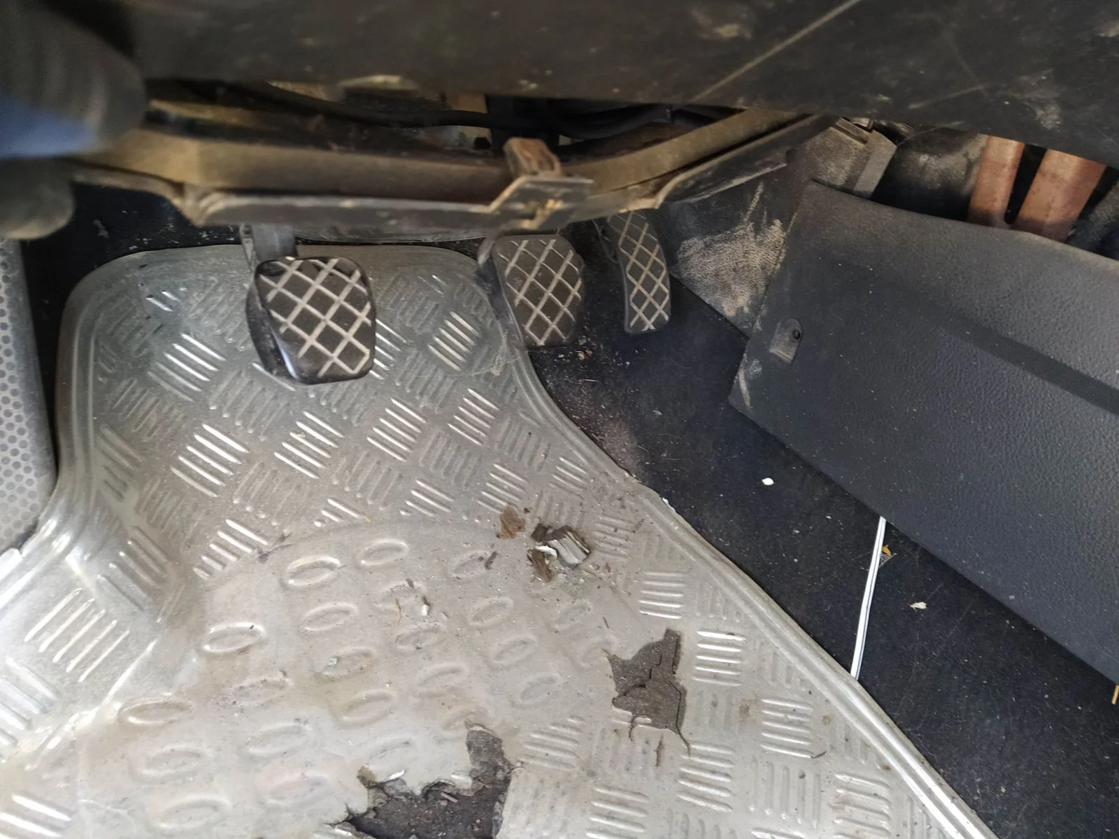 Foto de BOMBIN EMBRAGUE AUDI A3 (8L) referencia 6N0721261C