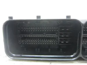 Foto de CENTRALITA MOTOR UCE AUDI A4 AVANT (8W5) referencia 04L907309L foto 8