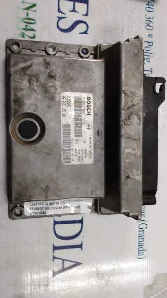 Foto de CENTRALITA MOTOR UCE PEUGEOT 406 BERLINA (S1/S2) 1.9 Turbodiesel CAT (90 CV / 66 KW) referencia 9624519580