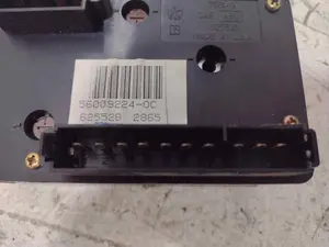 Foto de MANDO LIMPIA CHRYSLER JEEP GR.CHEROKEE (ZJ)/(Z) 5.2 V8 CAT (211 CV / 155 KW) referencia 62552B2865 foto 5