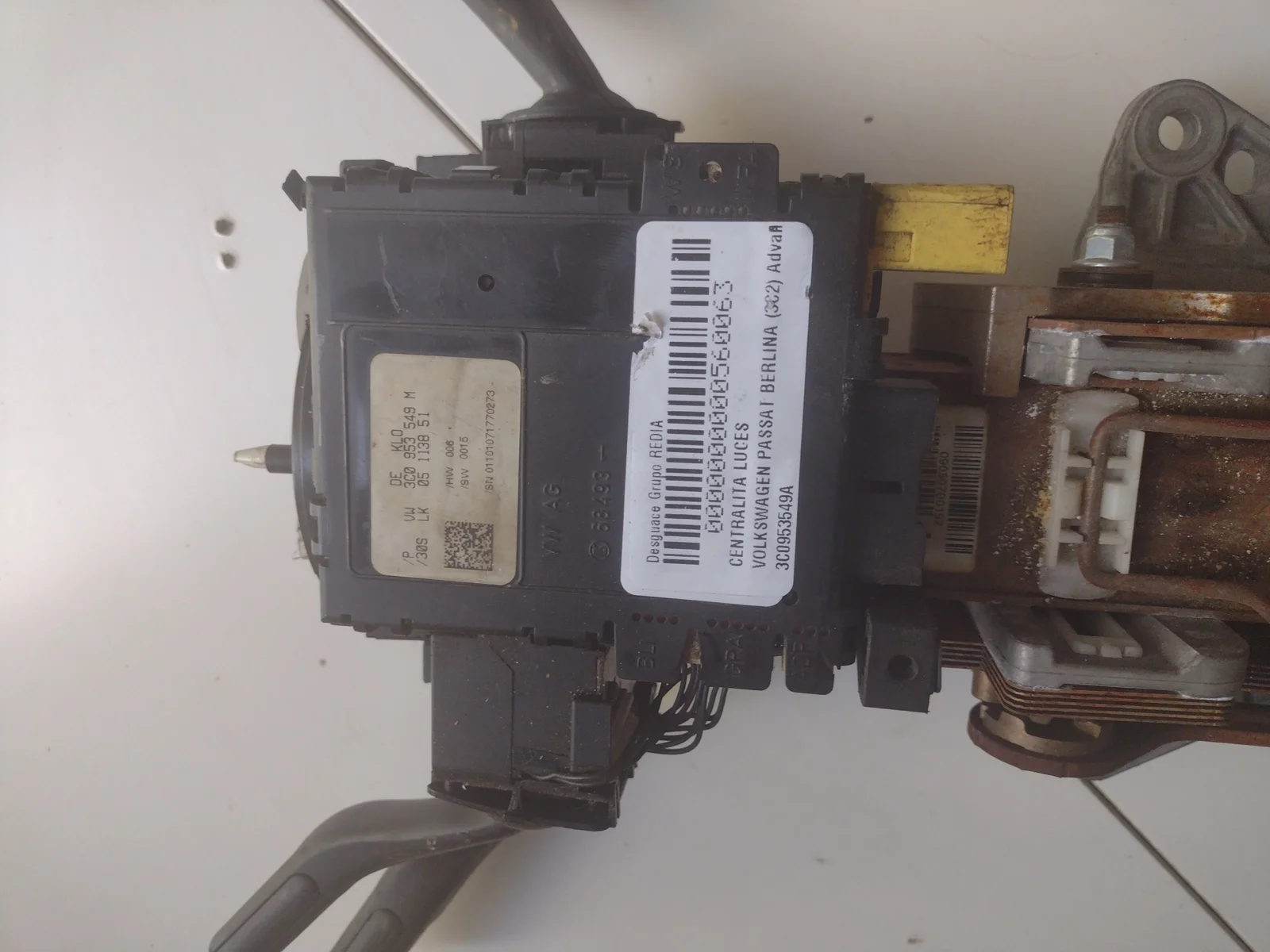 Foto de CENTRALITA LUCES VOLKSWAGEN PASSAT BERLINA (3C2) referencia 3C0953549M