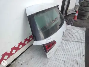 Foto de NO IDENTIFICADO VOLKSWAGEN GOLF VII (5G1/BE1) 2.0 TDI (184 CV / 135 KW) foto 7