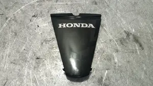 Foto de MOLDURAS TRASERAS HONDA CBR 125R 125 cm3 - 10 kW G-CAT (14 CV / 10 KW) referencia 83520-KPP-860ZF
