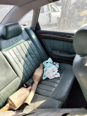 Foto de CINTURON SEGURIDAD TRASERO IZQUIERDO AUDI A6 BERLINA (4B2) 2.5 V6 24V TDI (150 CV / 110 KW)