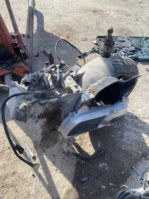 Foto de MOTOR COMPLETO PIAGGIO (VESPA) X 7 124 cm3 - 10.0 kW (14 CV / 10 KW)