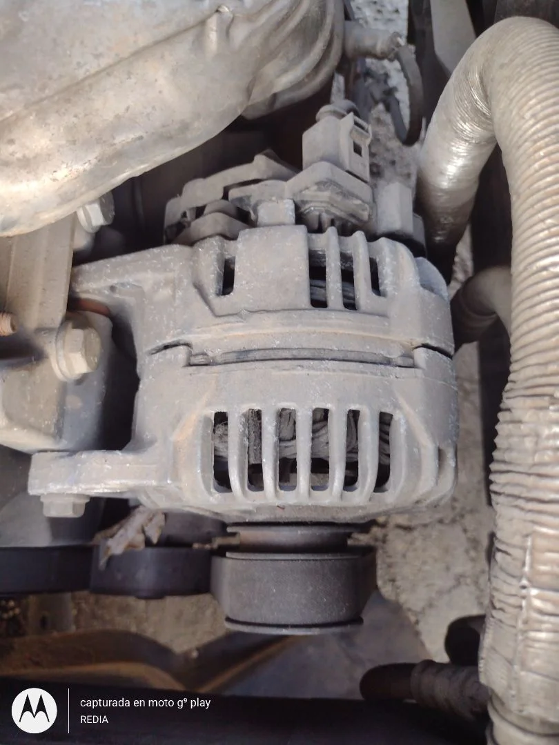 Foto de ALTERNADOR SEAT IBIZA BERLINA (6J5) 1.4 16V (86 CV / 63 KW) referencia 038903018C