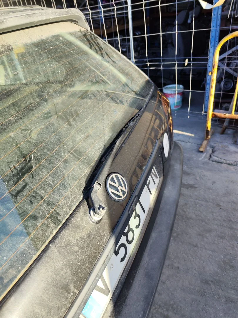 Foto de BRAZO LIMPIA TRASERO VOLKSWAGEN GOLF III (1H1)(11.1991) 1.9 TDI (110 CV / 81 KW)