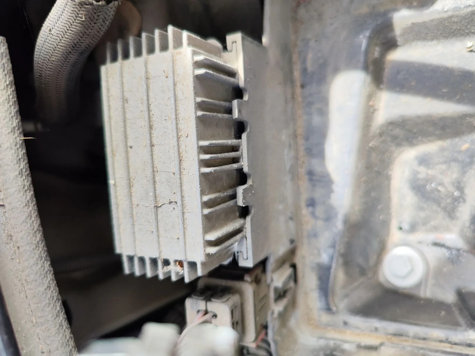 Foto de CAJA PRECALENTAMIENTO OPEL ASTRA H BERLINA 1.7 16V CDTI (110 CV / 81 KW)