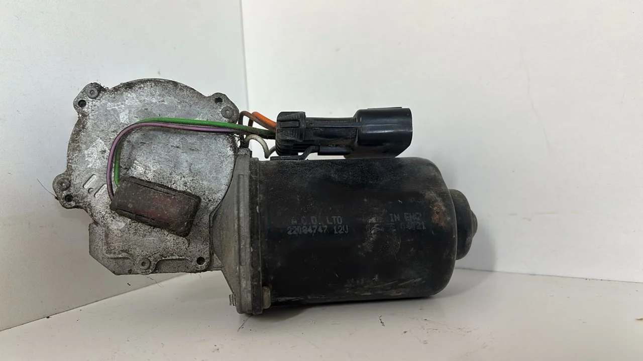 Foto de MOTOR LIMPIA DELANTERO OPEL CORSA B referencia 22084747
